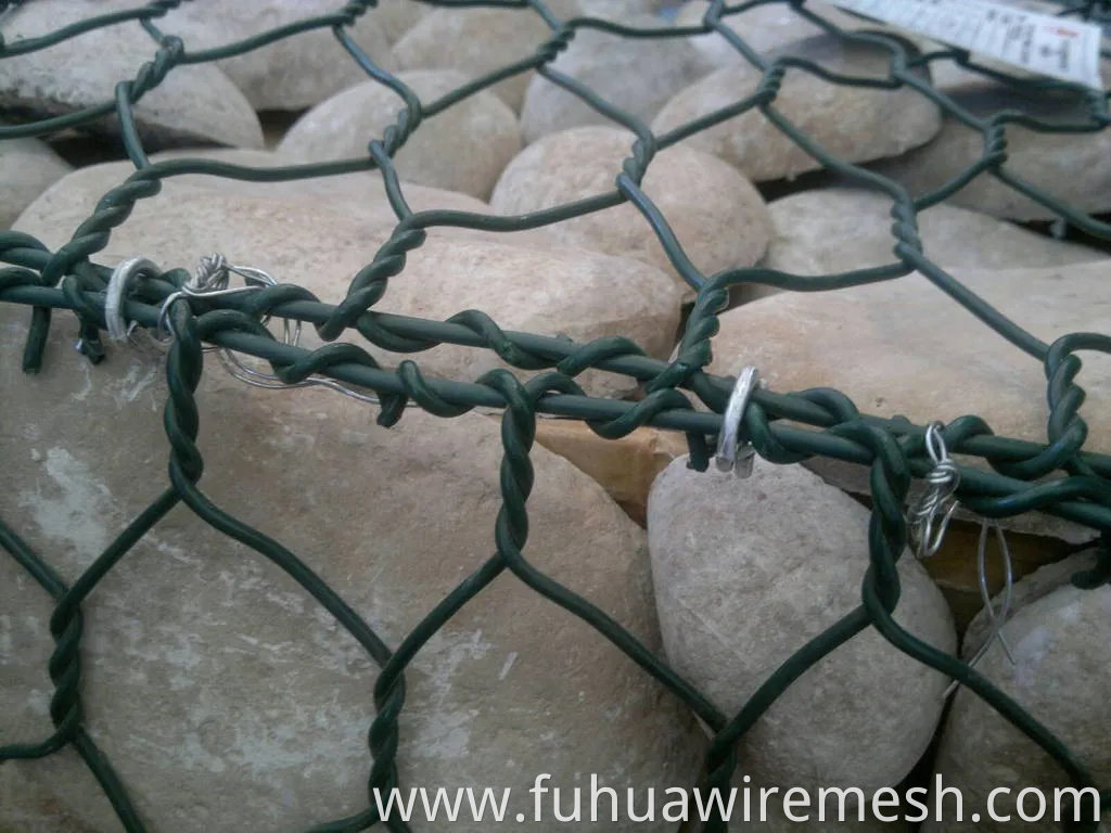 Hot Dipped Galvanized Hexagonal Wire Mesh Riverbank Gabion Box2